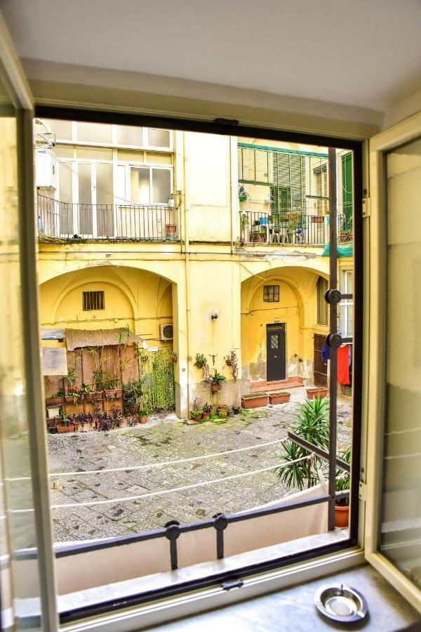 Апартаменти Vecchia Napoli - Anticaglia Екстер'єр фото